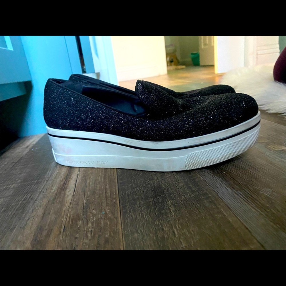 Sparkly platform slip ons black/white